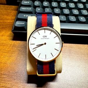 Daniel Wellington fashion watch